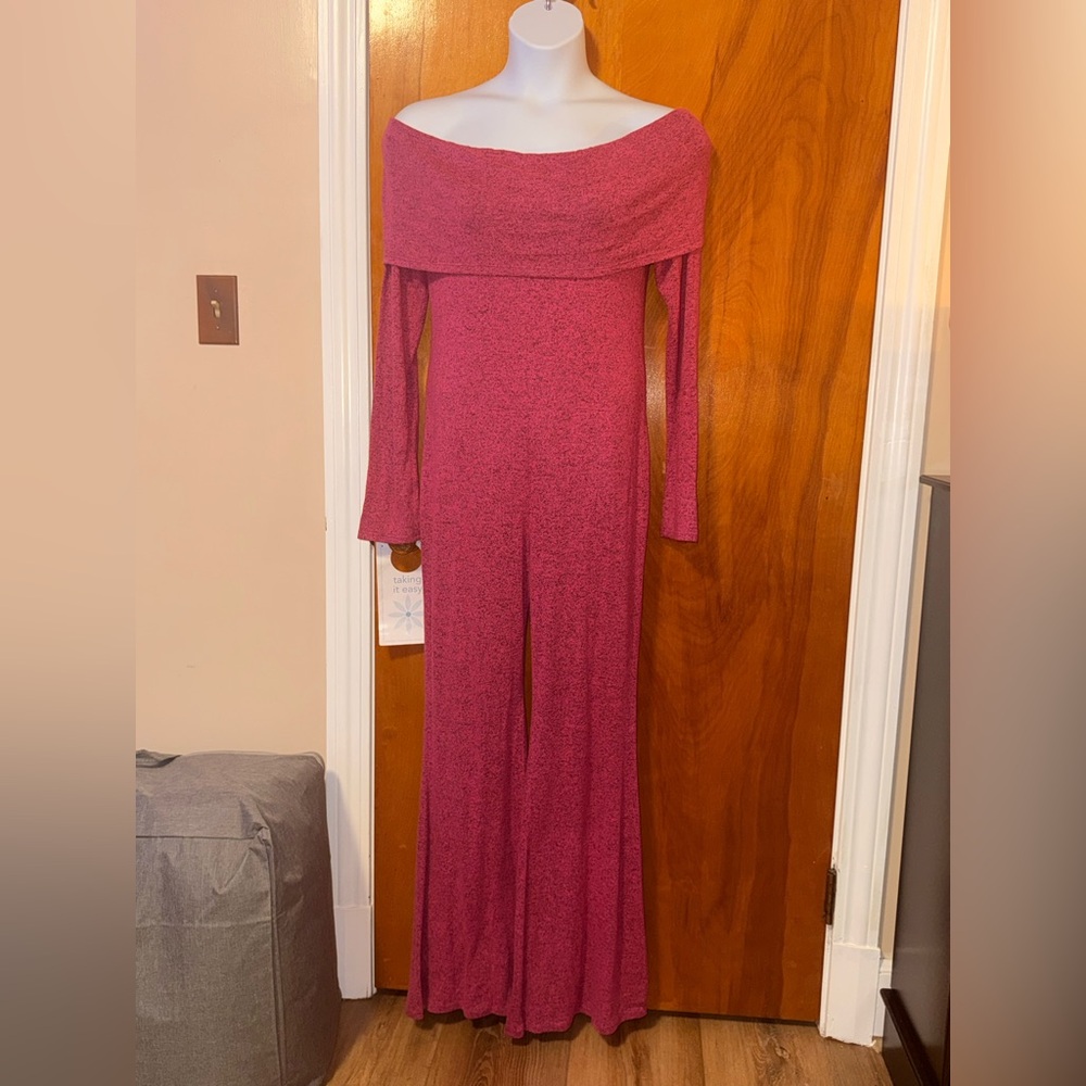Chic Off-Shoulder Pink Jumpsuit
